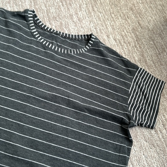 Lululemon Cropped Boxy Ter - Picture 5 of 5